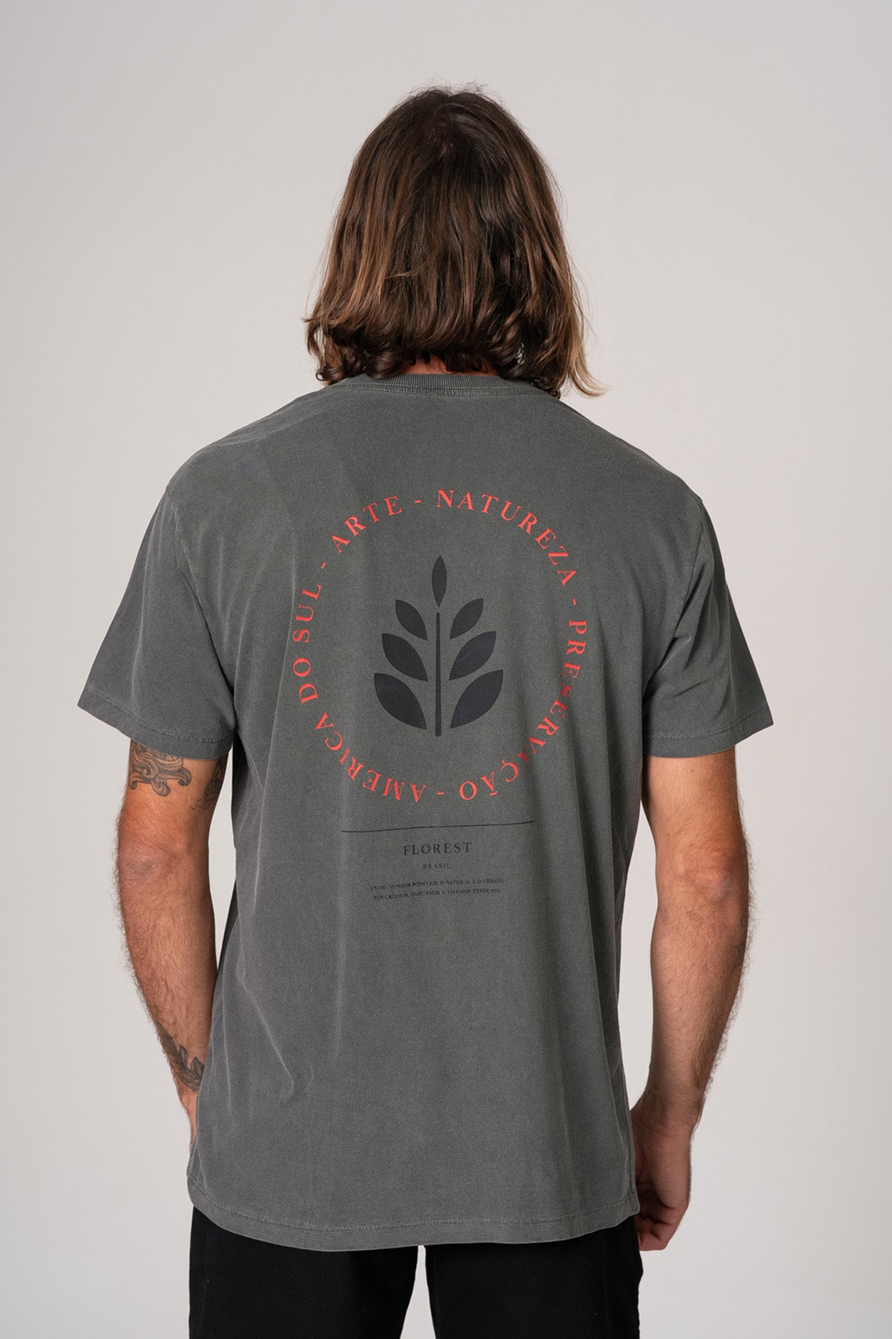 Camiseta Pilares Florest Stone Preto