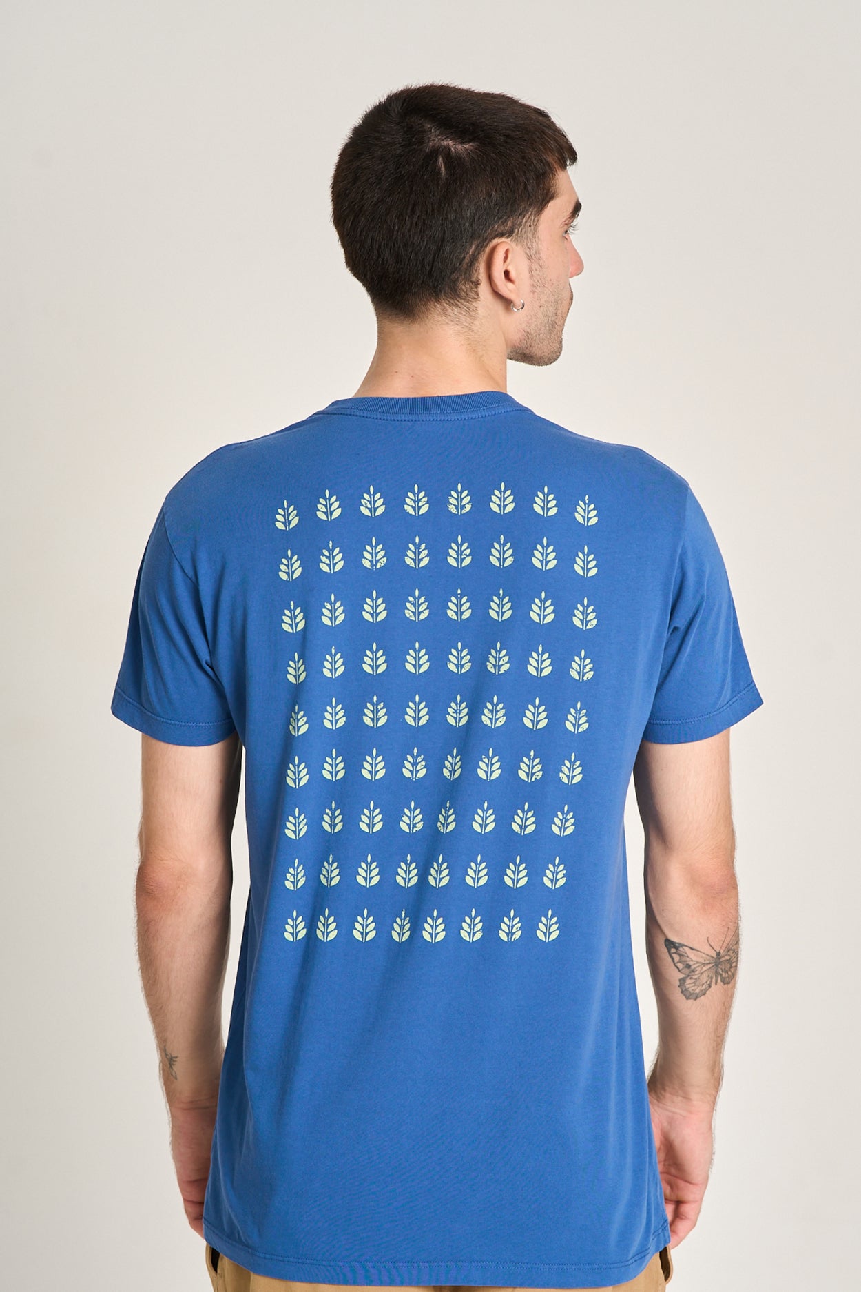 Camiseta Minimal Logo Azul