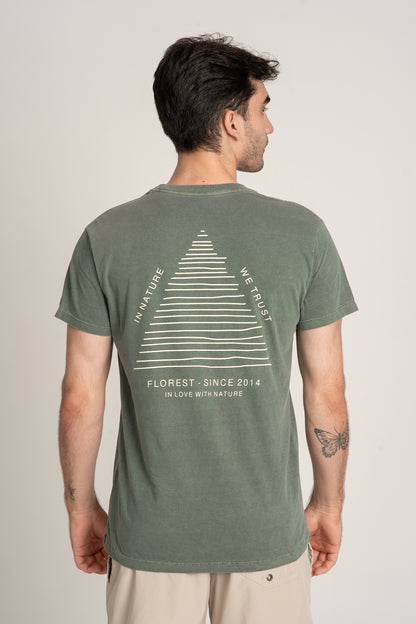 Camiseta We Trust Nature Verde Escuro Stoned