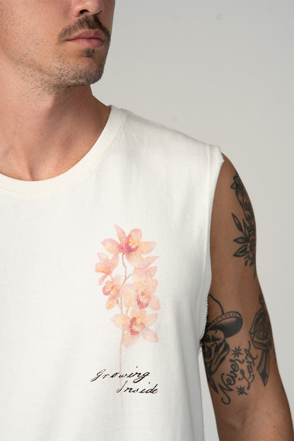 Regata Growing In Off-White