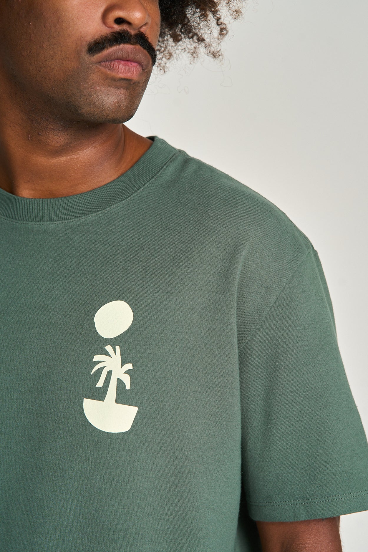 Camiseta Same Plants Over Verde