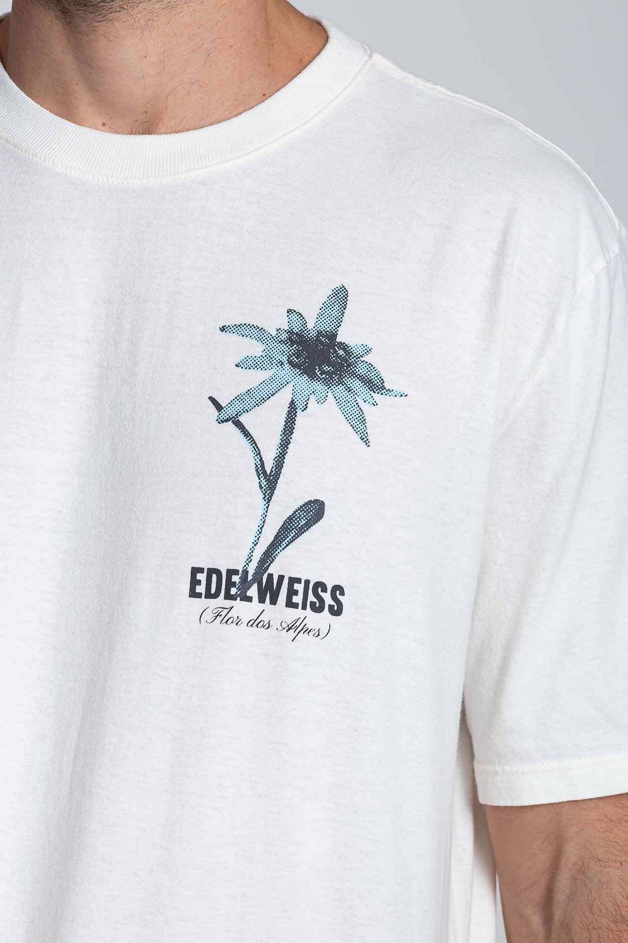 Camiseta Alpes Oversized Off-White