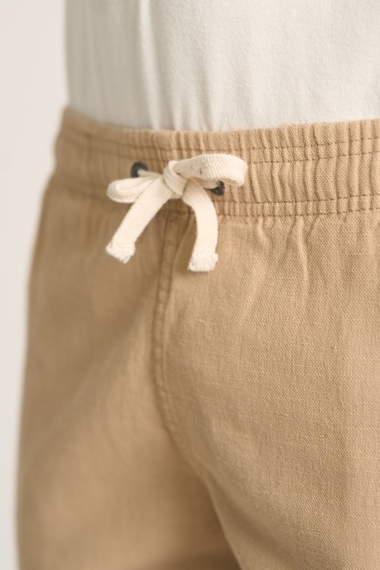 Short Bobby Ocre