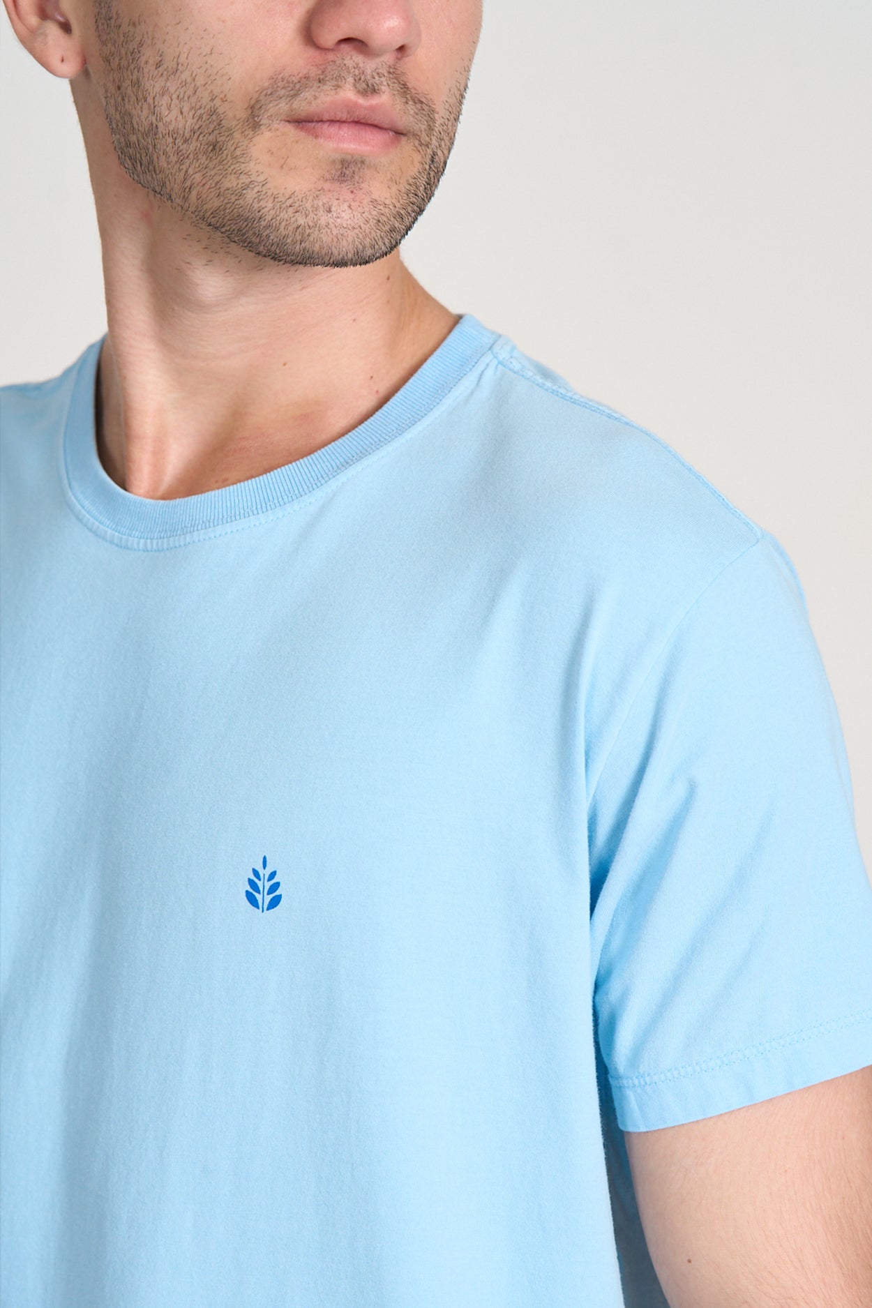 Camiseta Balance Azul Claro