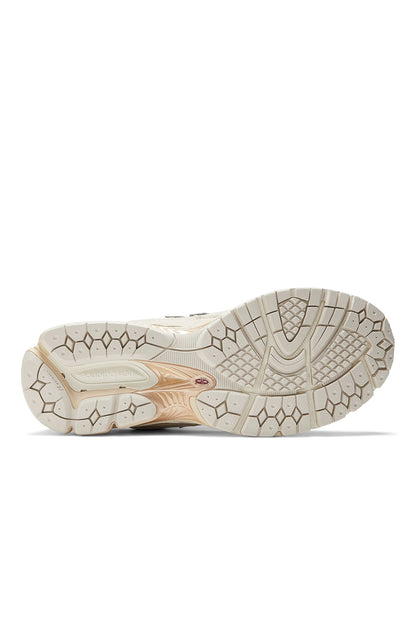 TENIS NEW BALANCE M2002RDQ Bege