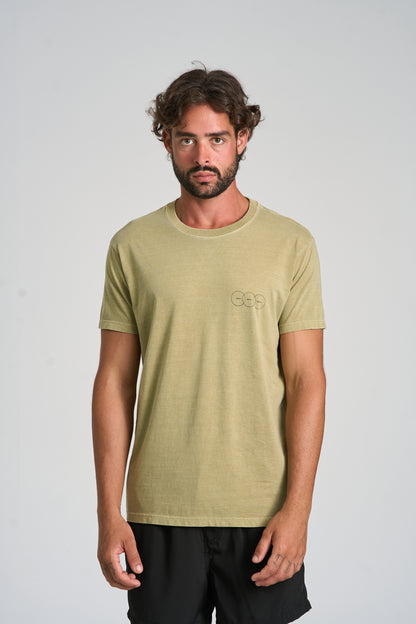 Camiseta Three Homes Stone Verde Militar