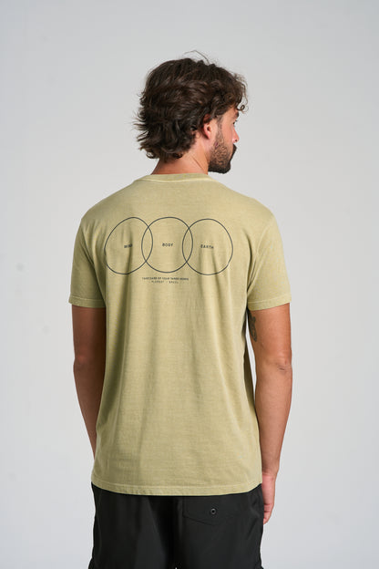 Camiseta Three Homes Stone Verde Militar