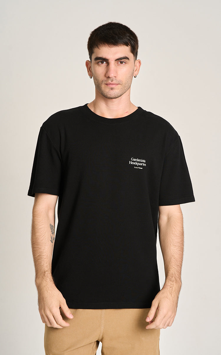 CAMISETA GARDENISTA OVER Preto