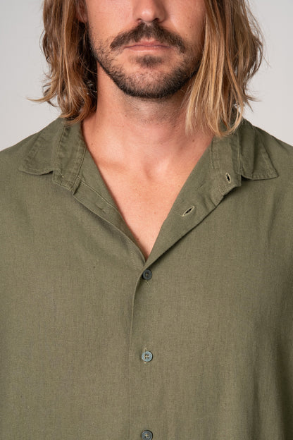 Camisa Satu Linho Verde Militar