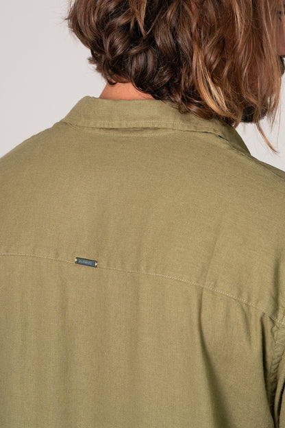 Camisa Satu Linho Verde Folha