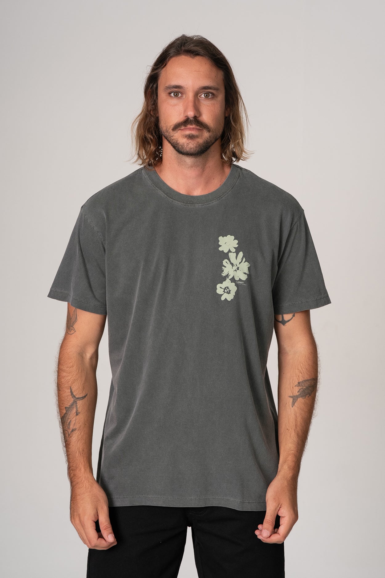 Camiseta Spring Stone Preto Stoned